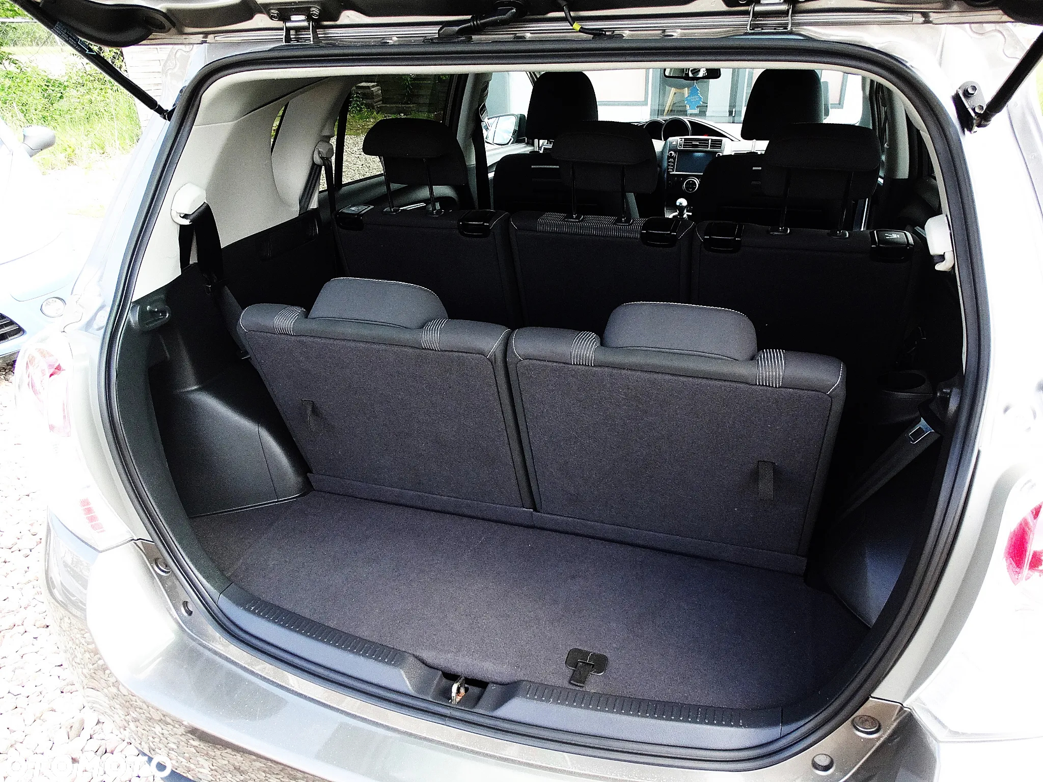 Toyota Verso 1.8 7-Sitzer Executive - 32