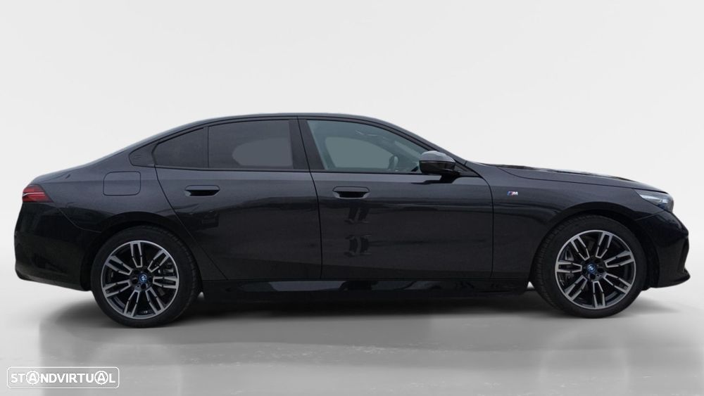 BMW i5 eDrive40 Pack Desportivo M - 9