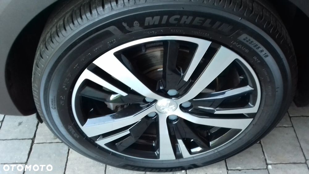 Peugeot 3008 1.2 PureTech GT S&S - 29