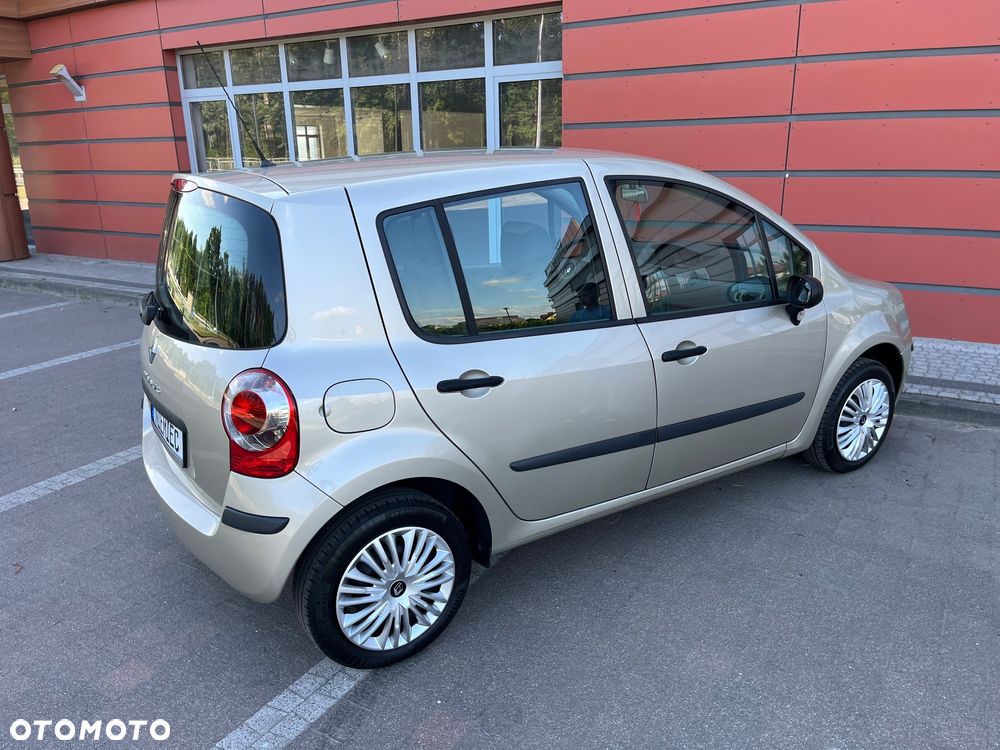 Renault Modus 1.2 16V Avantage - 19