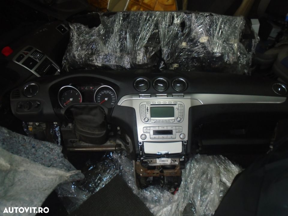 Plansa de bord cu airbag pasager + airbag volan Ford Galaxy din 2009 - 1