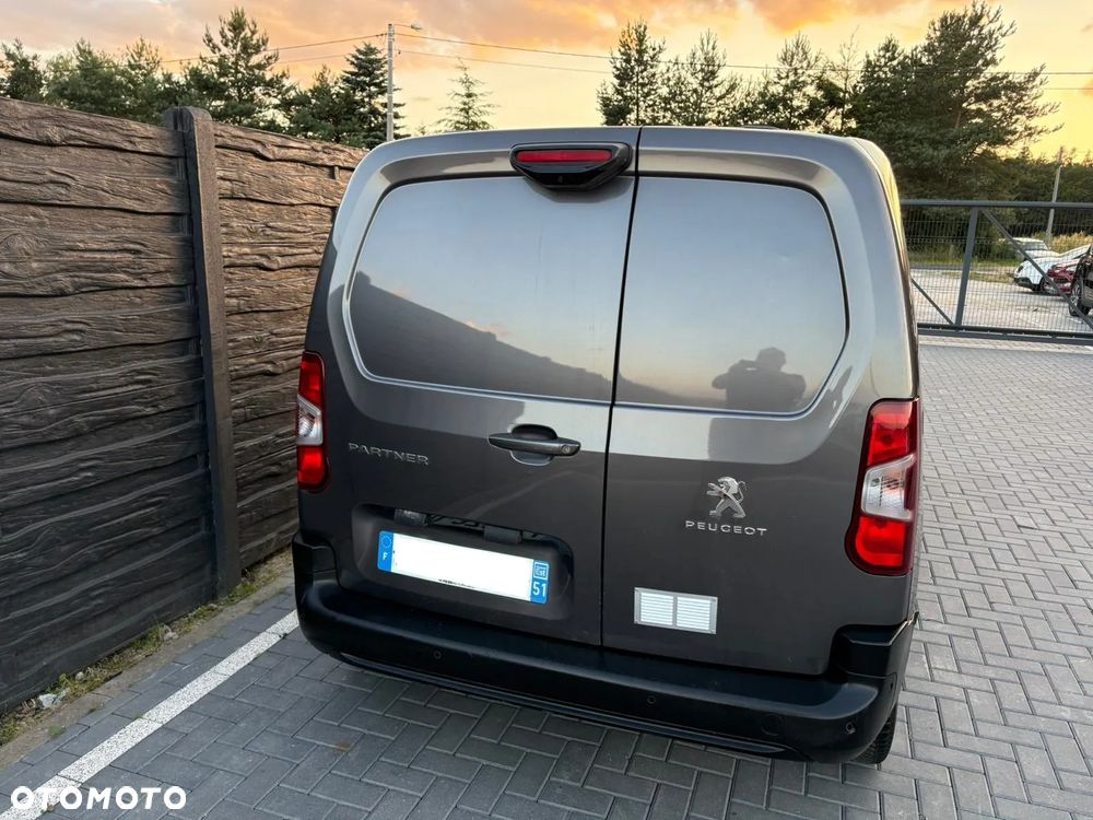 Peugeot Partner _ AUTOMAT _ 1.5 BleuHDI 130KM _ Full Wersja - 10