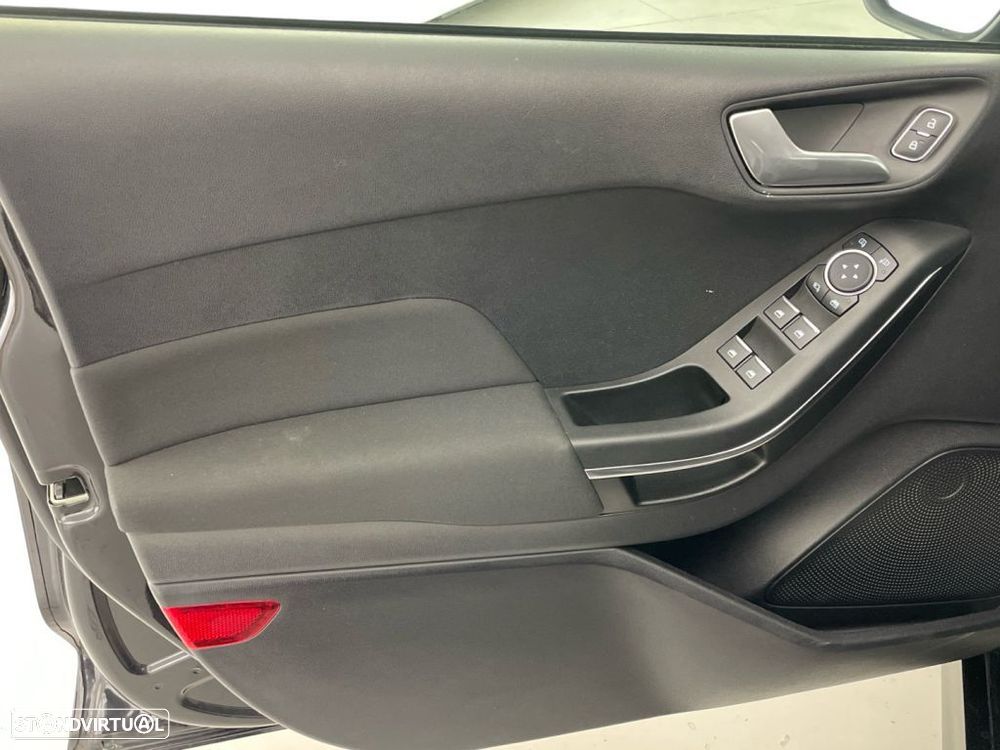 Ford Fiesta 1.0 EcoBoost ST-Line - 16