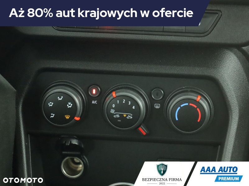 Dacia Sandero - 11