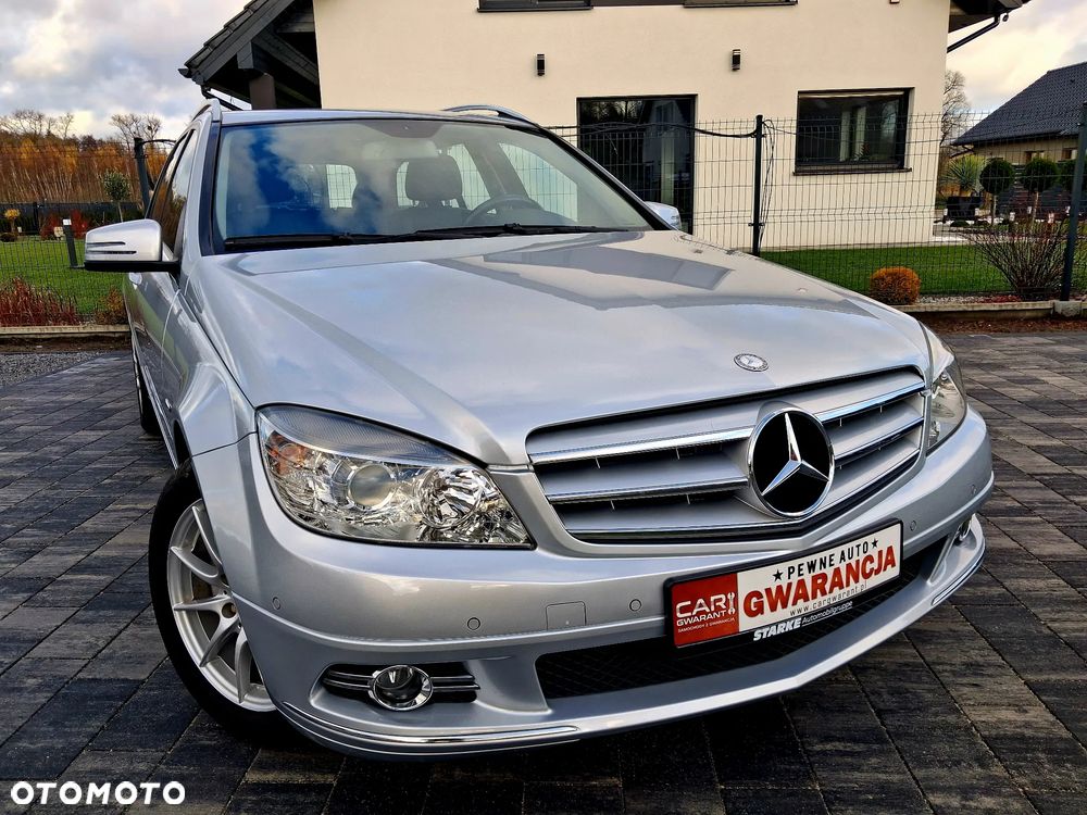 Mercedes-Benz Klasa C 180 CGI Automatik BlueEFFICIENCY Elegance - 3