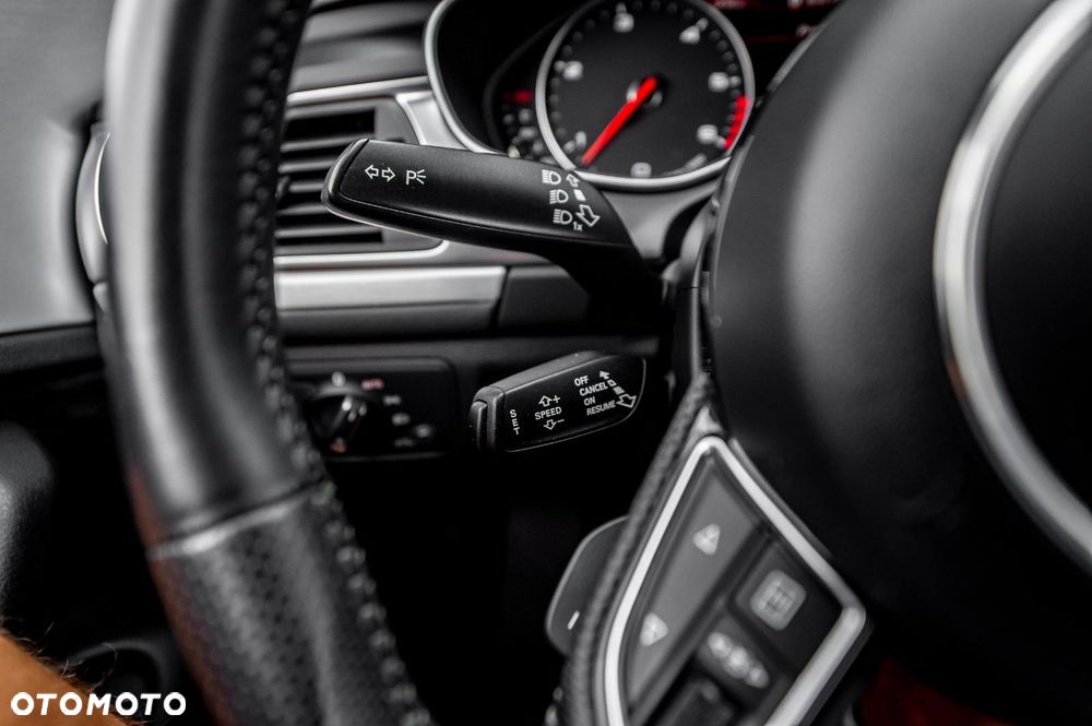 Audi A6 Avant 3.0 TDI DPF quattro tiptronic sport selection - 25