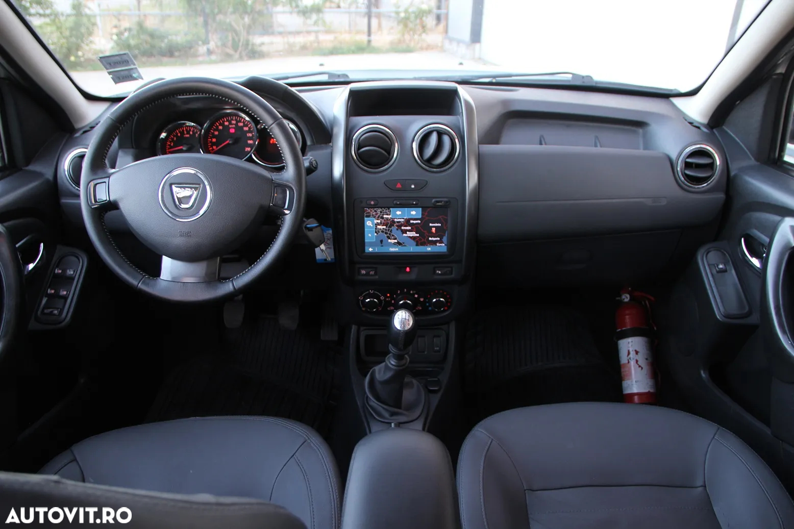 Dacia Duster dCi 110 FAP 4x2 Prestige - 8