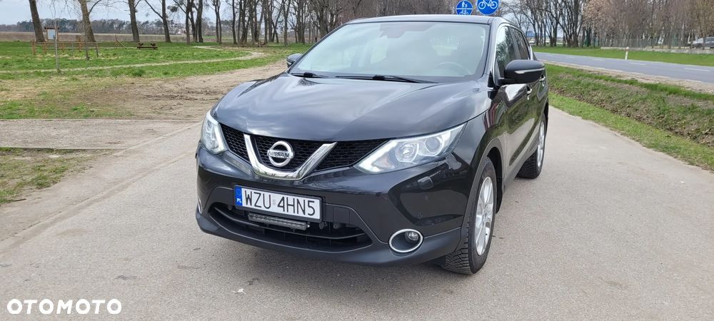 Nissan Qashqai - 1