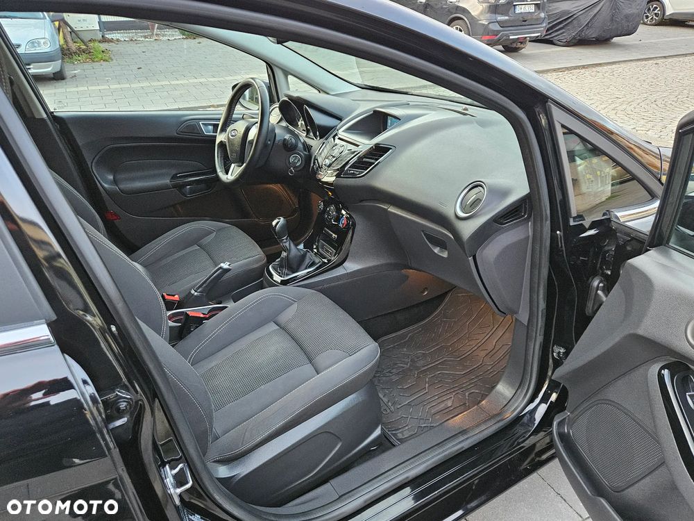Ford Fiesta 1.25 Titanium - 10