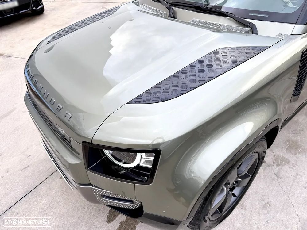 Land Rover Defender 2.0 P400e 110 AWD X-Dynamic SE - 52