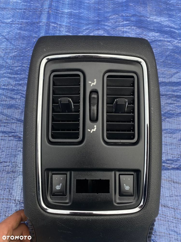 JEEP GRAND CHEROKEE WK2 LIFT KRATKA KRATKI NAWIEWU TYŁ TYLNA GRZANA KANAPA X90006401BL - 2