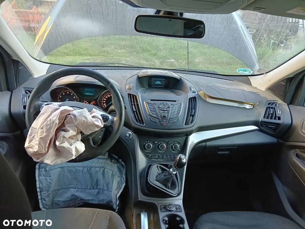 Ford Kuga - 7