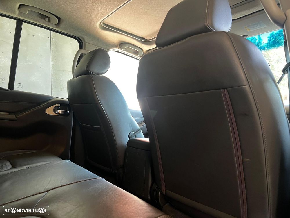 Nissan Navara 3.0 dCi V6 CD LE AT 4WD - 17