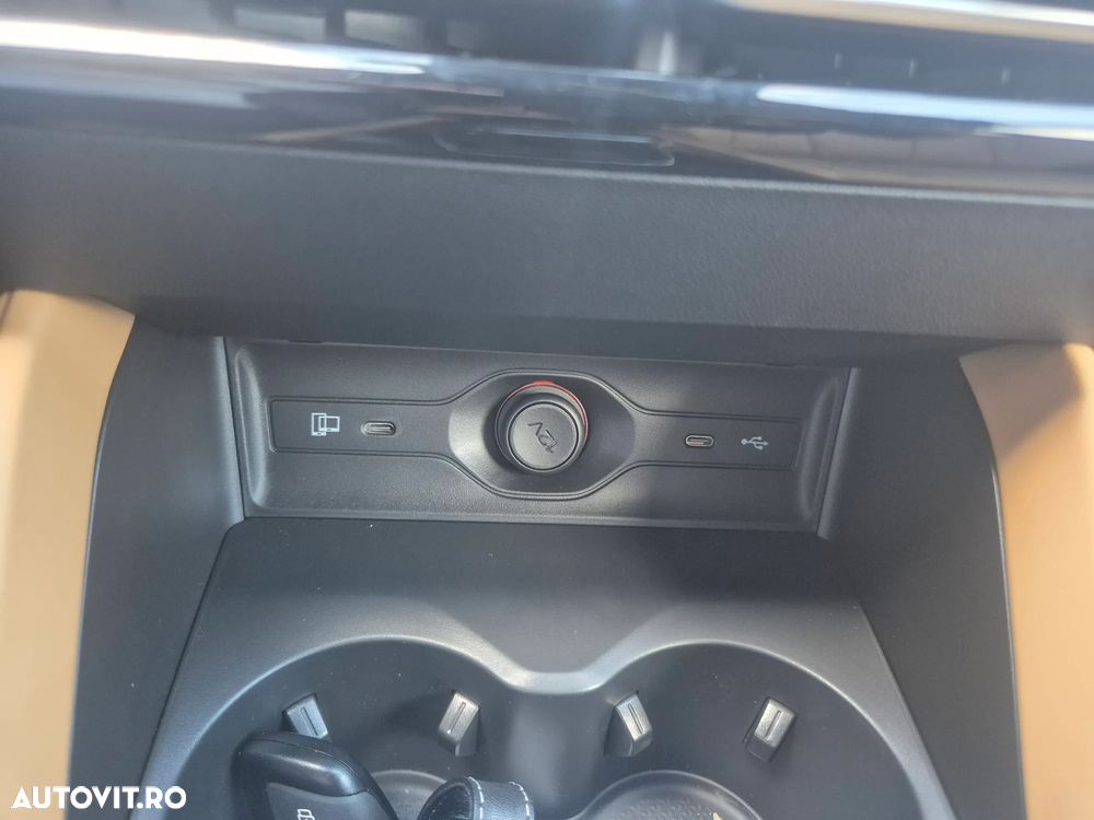 MG HS 1.5 T-GDi HEV Exclusive - 23