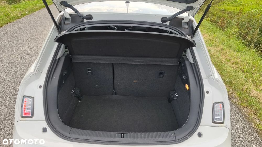 Audi A1 Sportback 1.4 TDI (ultra) sport - 13