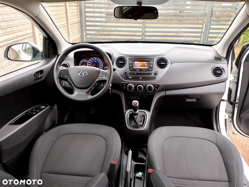 Hyundai i10 - 17