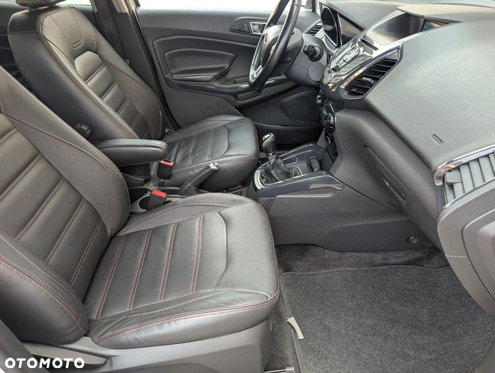 Ford EcoSport 1.5 Ti-VCT TITANIUM - 23