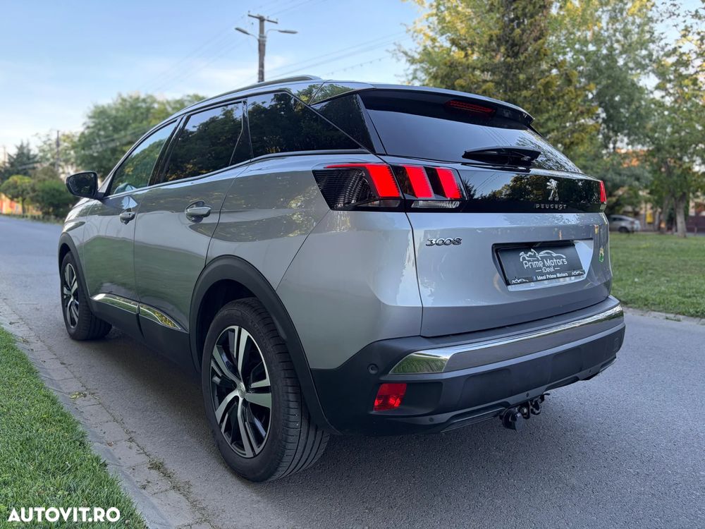 Peugeot 3008 1.5 BlueHDI 130 S&S EAT8 Allure - 4