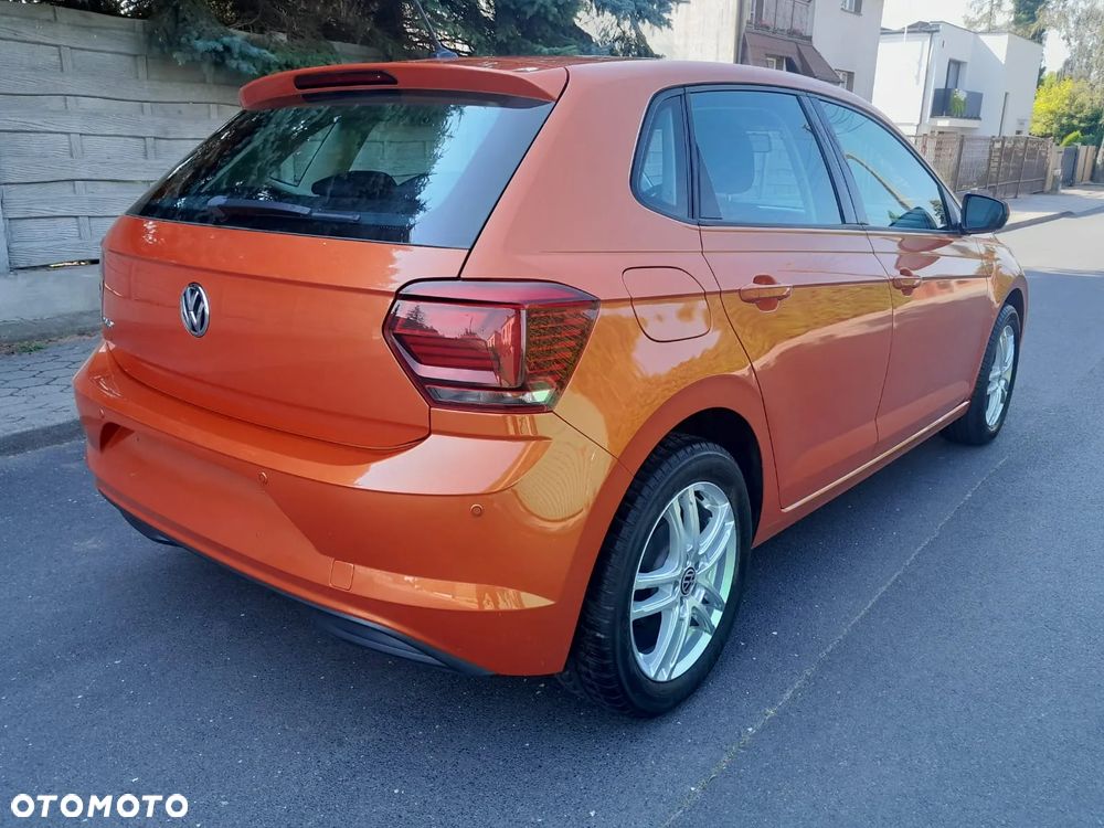 Volkswagen Polo - 4