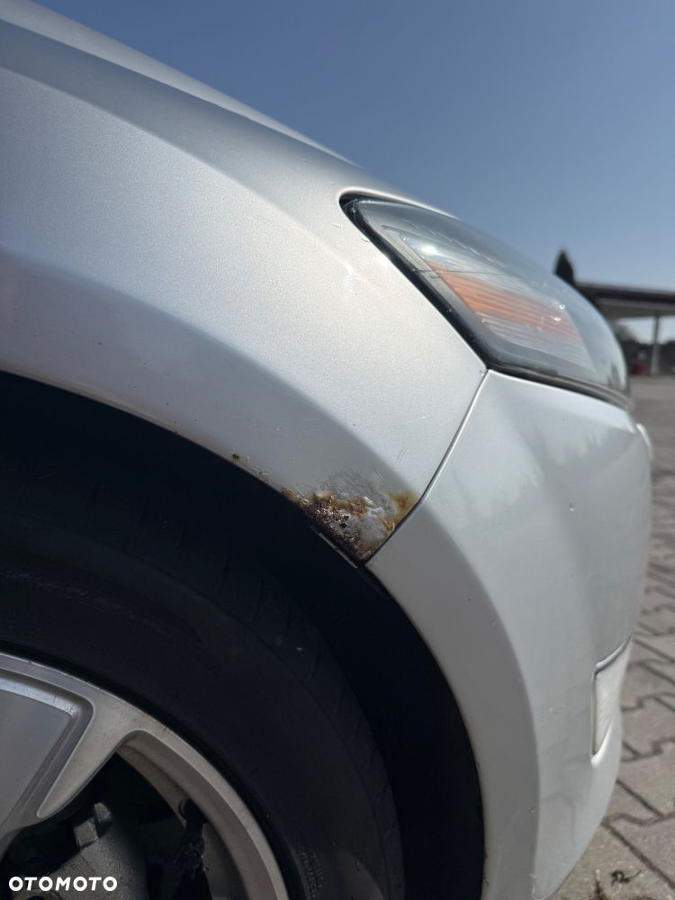 Ford Mondeo 2.0 TDCi Ghia - 10