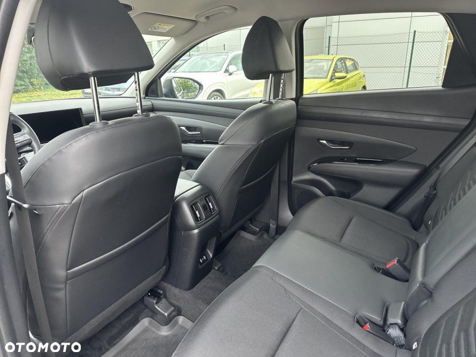 Hyundai Tucson - 12