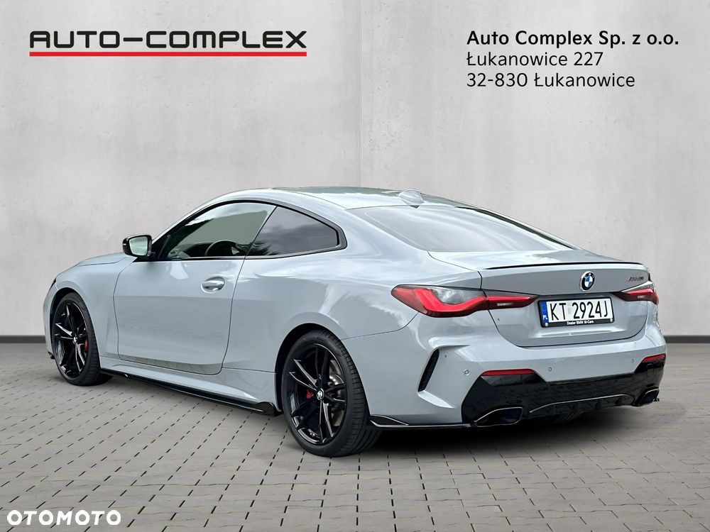 BMW M4 - 4