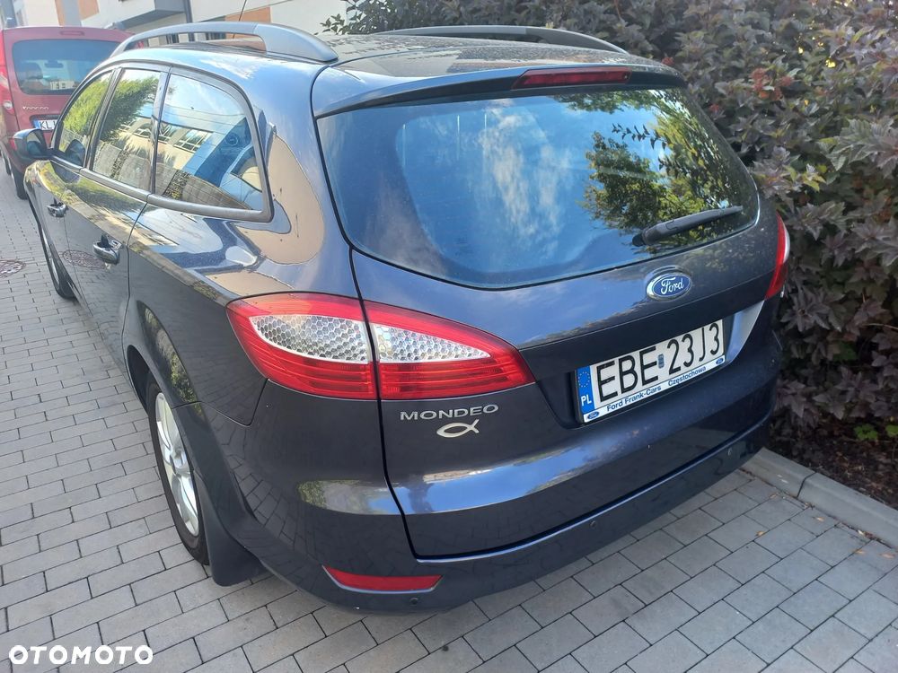 Ford Mondeo - 8