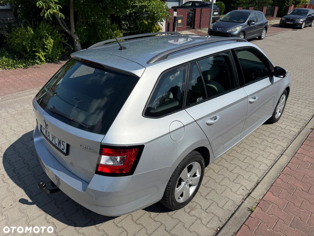 Skoda Fabia 1.2 TSI Drive - 25