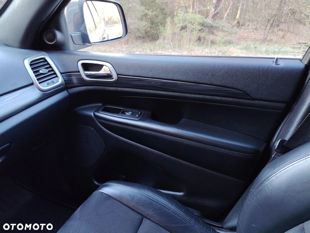 Jeep Grand Cherokee 3.6 V6 Laredo - 25