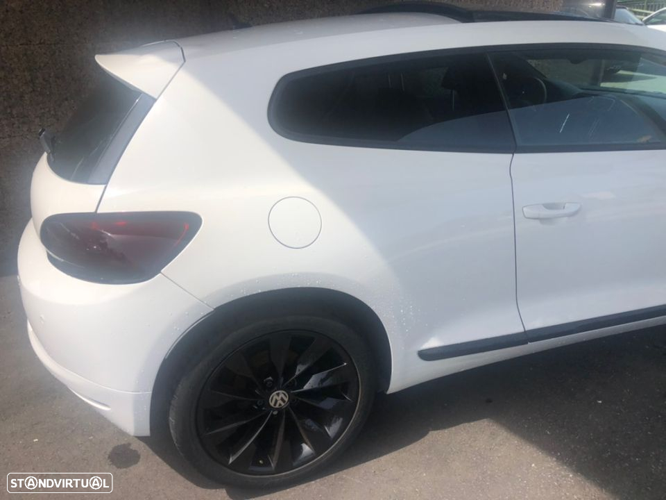 VW Scirocco 2.0 TDI Sport - 6