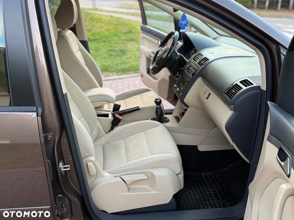 Volkswagen Touran 1.6 TDI DPF Cross - 20
