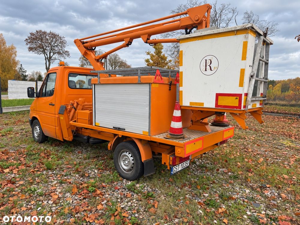 Mercedes-Benz Sprinter - 3