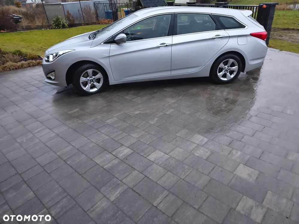 Hyundai i40 1.7 CRDi Comfort + - 1