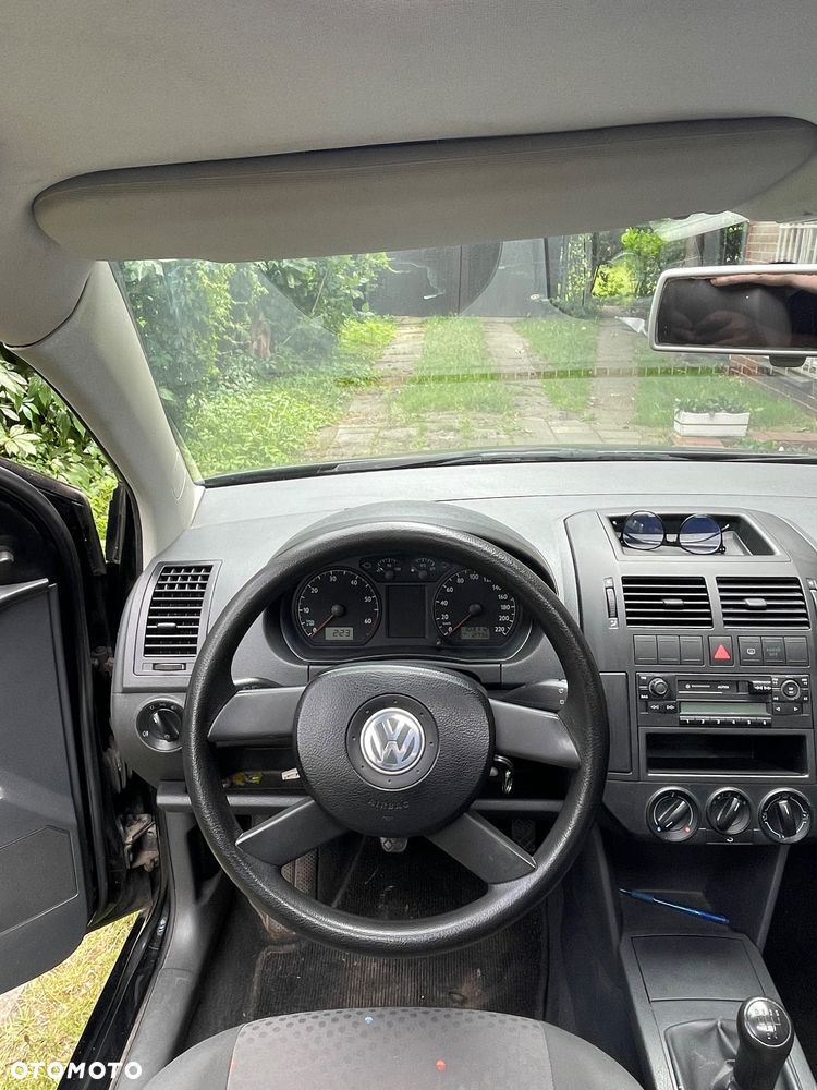 Volkswagen Polo - 4