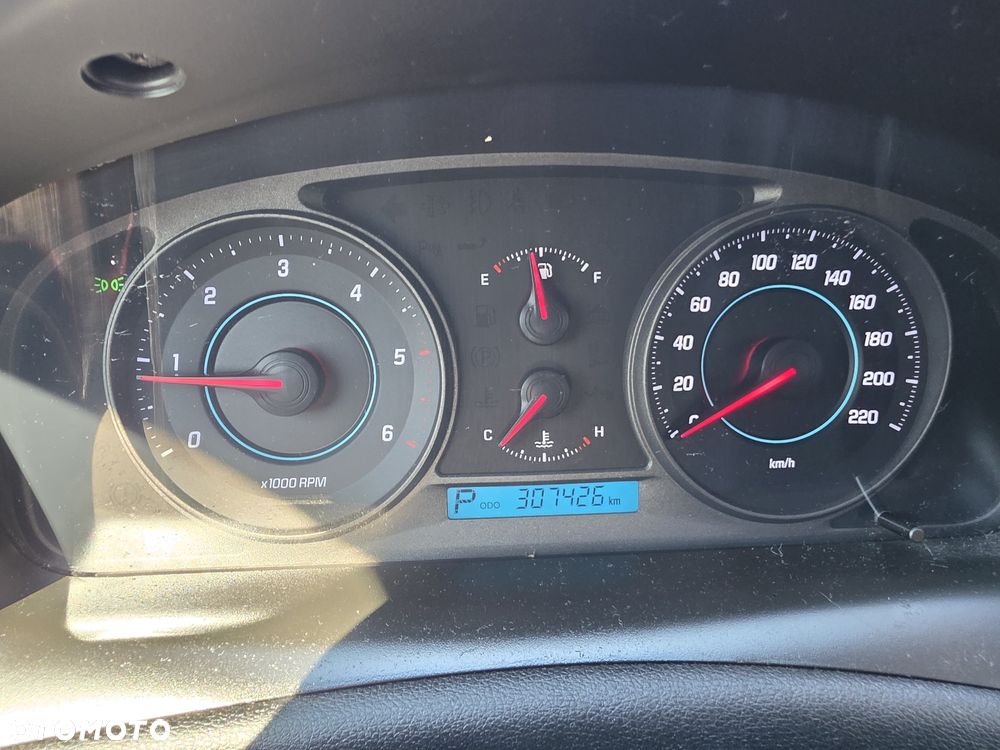 Chevrolet Captiva - 8