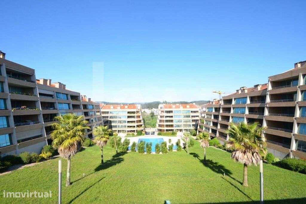 FANTÁSTICO APARTAMENTO T3 DUPLEX- NOVO-LUXO SÃO JOÃO DA MADEIRA - Grande imagem: 3/22