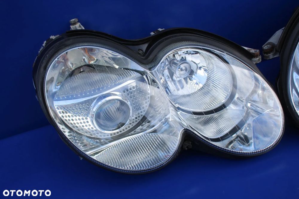 Reflektory bixenon komplet lampa prawa lewa reflektor prawy+lewy stan BDB Mercedes SL R230 SL500 Europa - 28