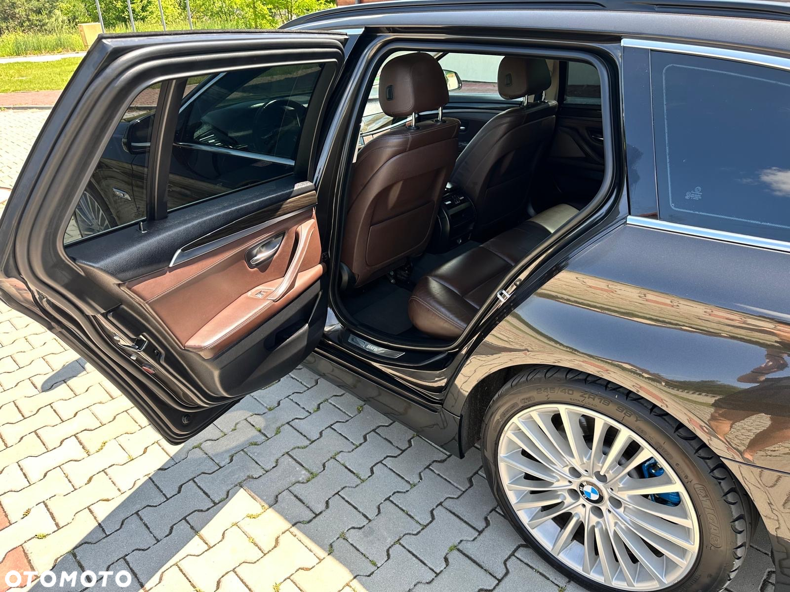 BMW Seria 5 520d xDrive Luxury Line - 12