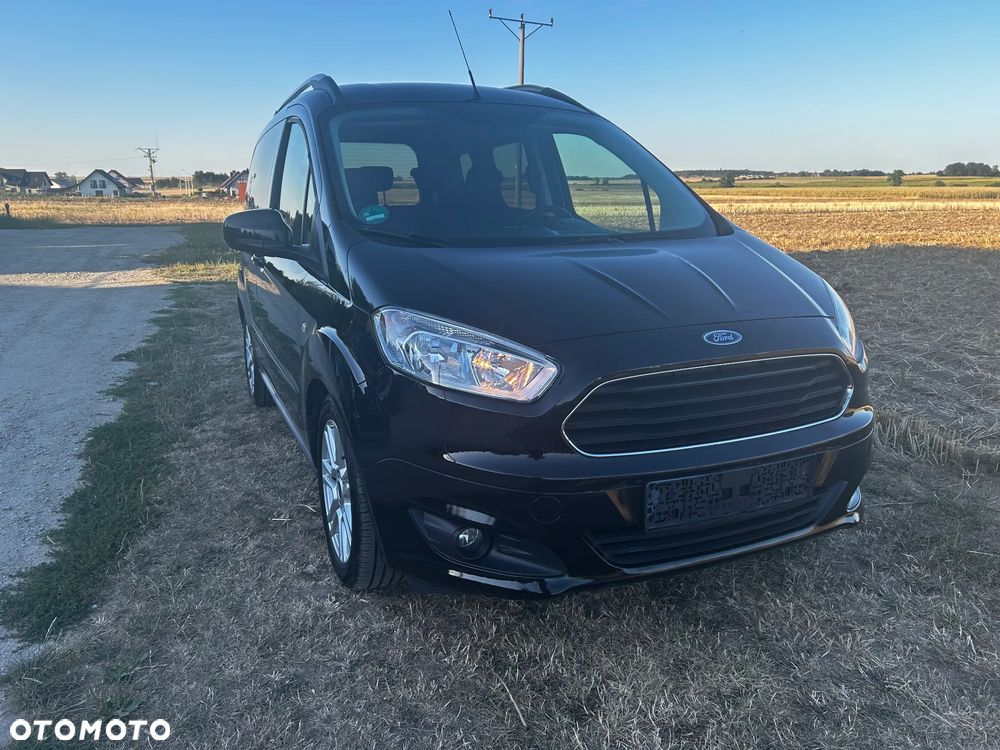 Ford Tourneo Courier 1.0 EcoBoost S&S Ambiente - 11