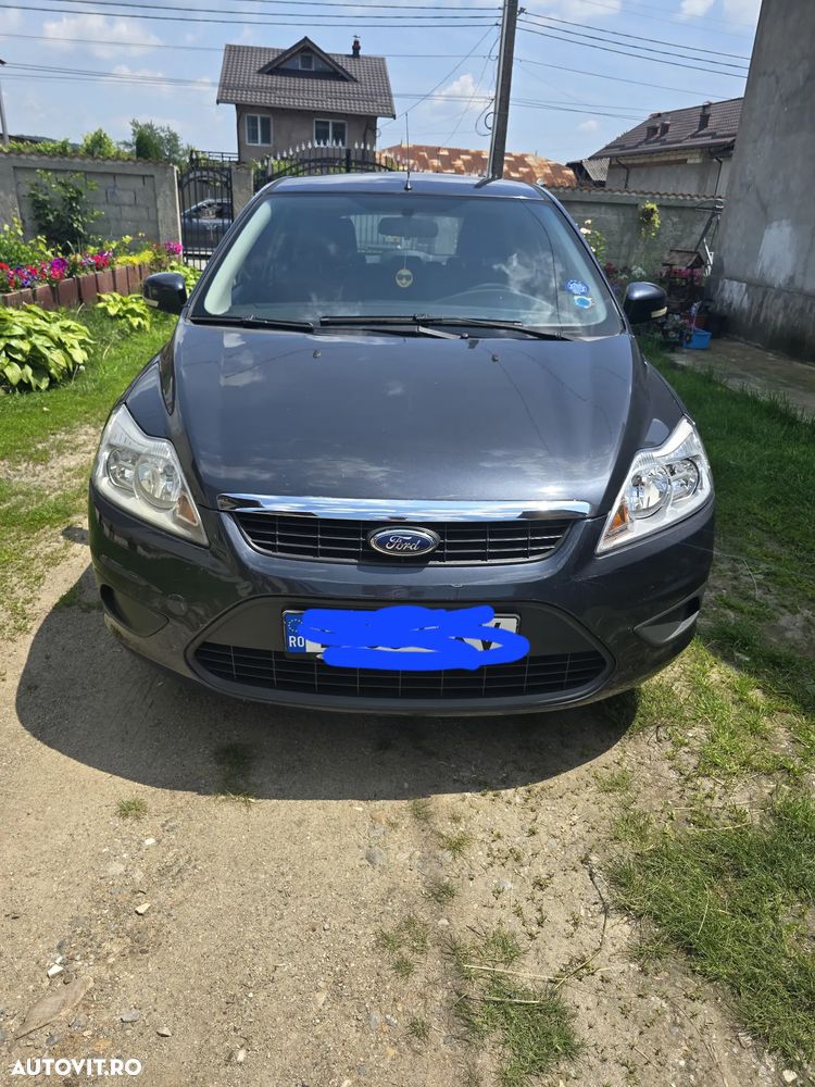 Ford Focus 1.6 Ghia - 2