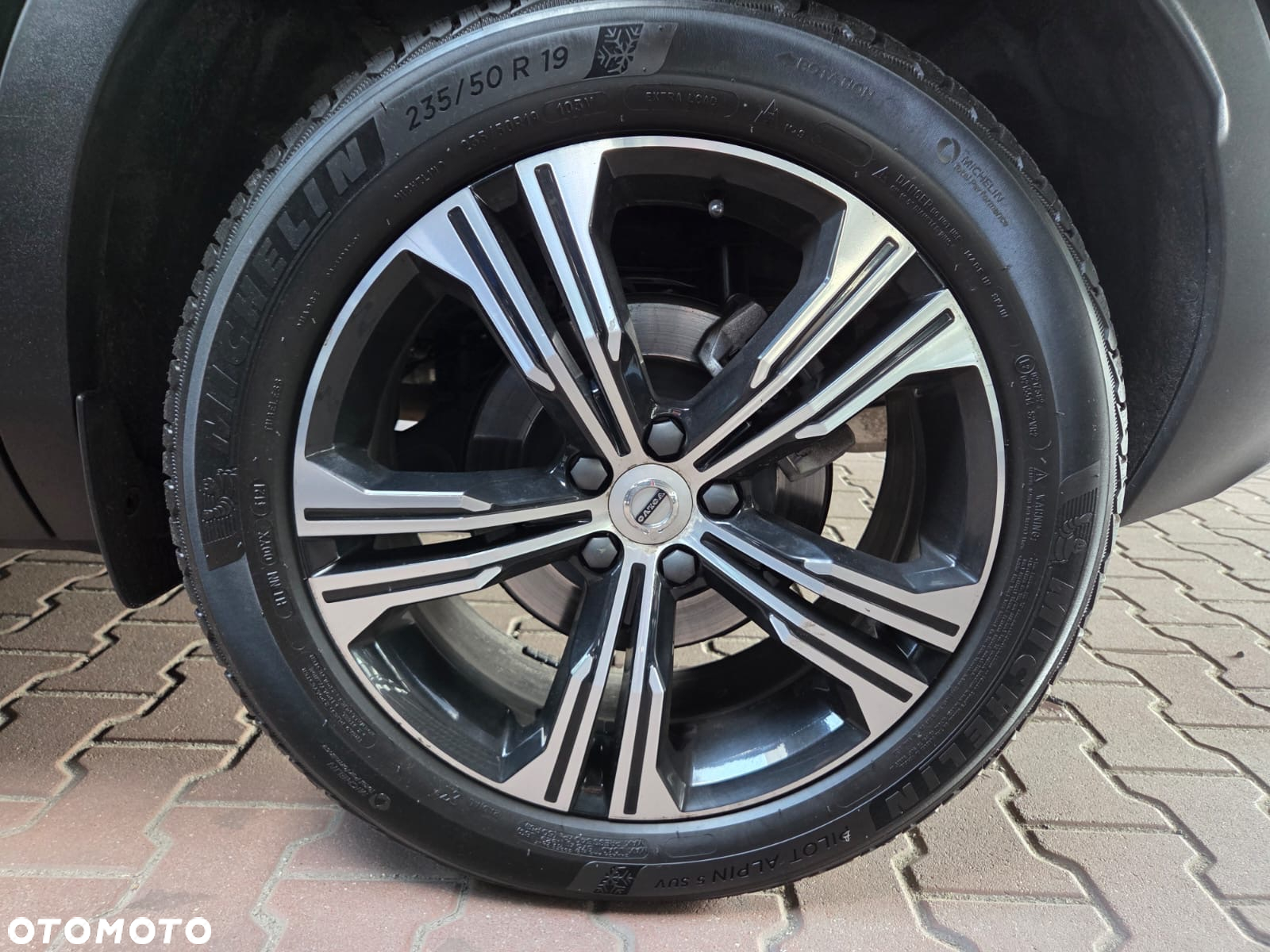 Volvo XC 40 T4 AWD - 24
