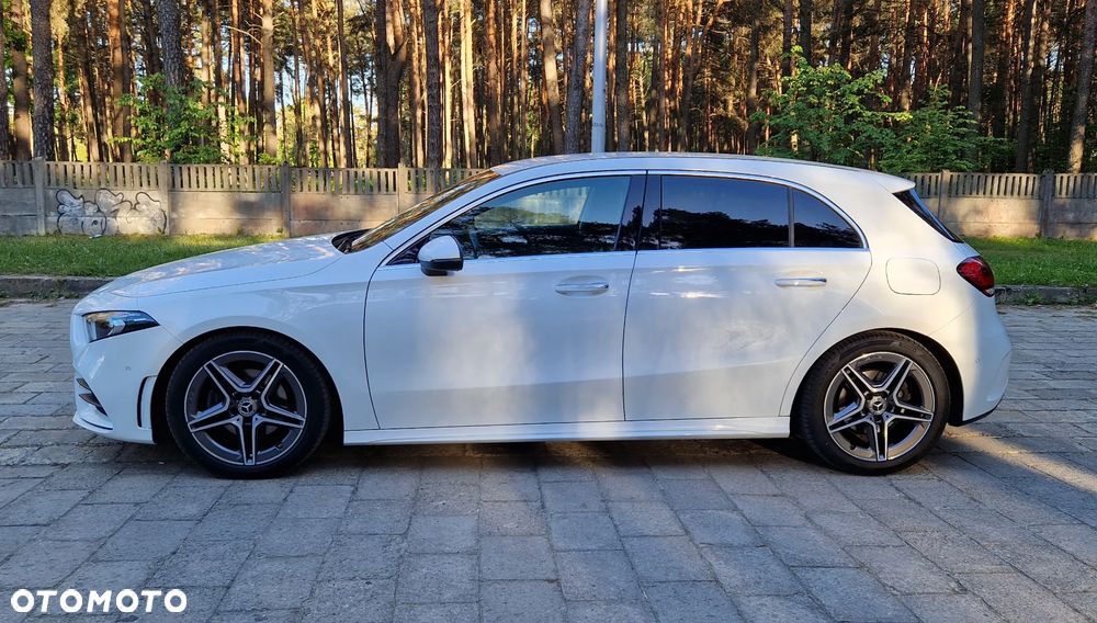 Mercedes-Benz Klasa A 200 AMG Line 7G-DCT - 3
