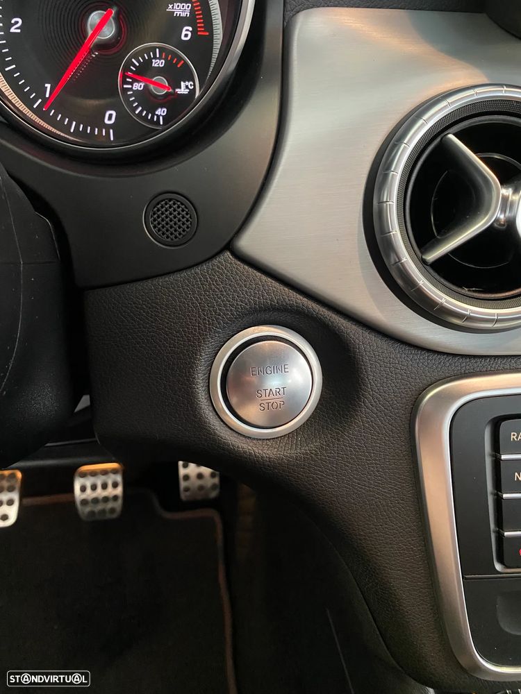 Mercedes-Benz CLA 180 (CDI) d AMG Line - 10
