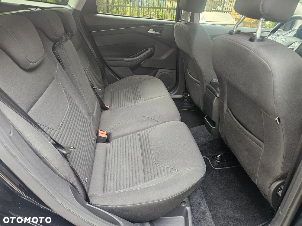 Ford Focus 1.5 TDCi DPF Start-Stopp-System Titanium - 16