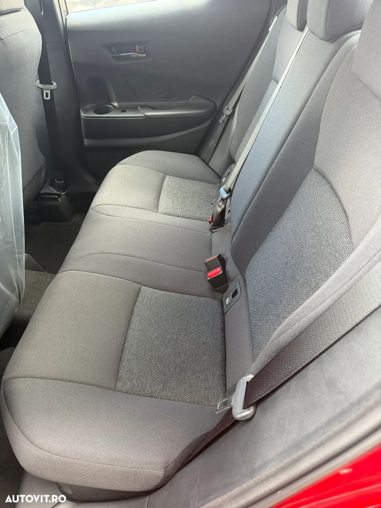 Toyota C-HR 1.8 HEV 140 CP 4x2 CVT Active - 10