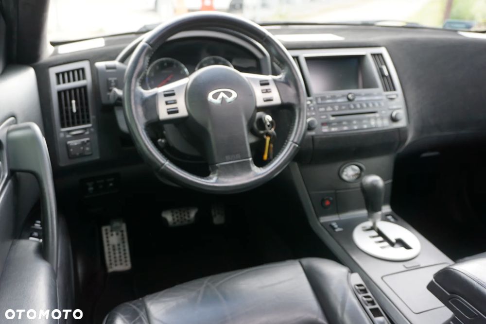 Infiniti FX - 13