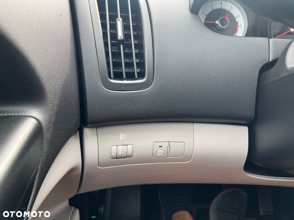 Kia Ceed 1.4 Comfort + - 38
