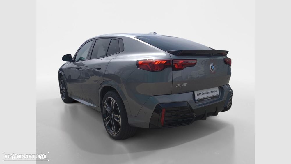 BMW X2 sDrive18d Pack Desportivo M - 8