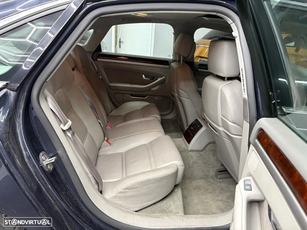 Audi A8 3.0 TDI V6 quattro Tiptronic - 6
