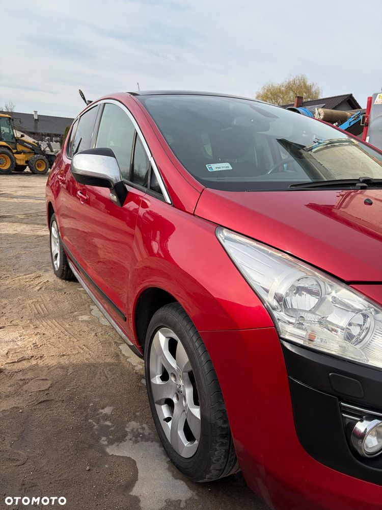Peugeot 3008 HDi FAP 165 Automatik Premium - 2
